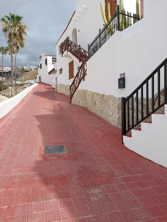 View Garden Apartment In Costa Adeje  阿德耶