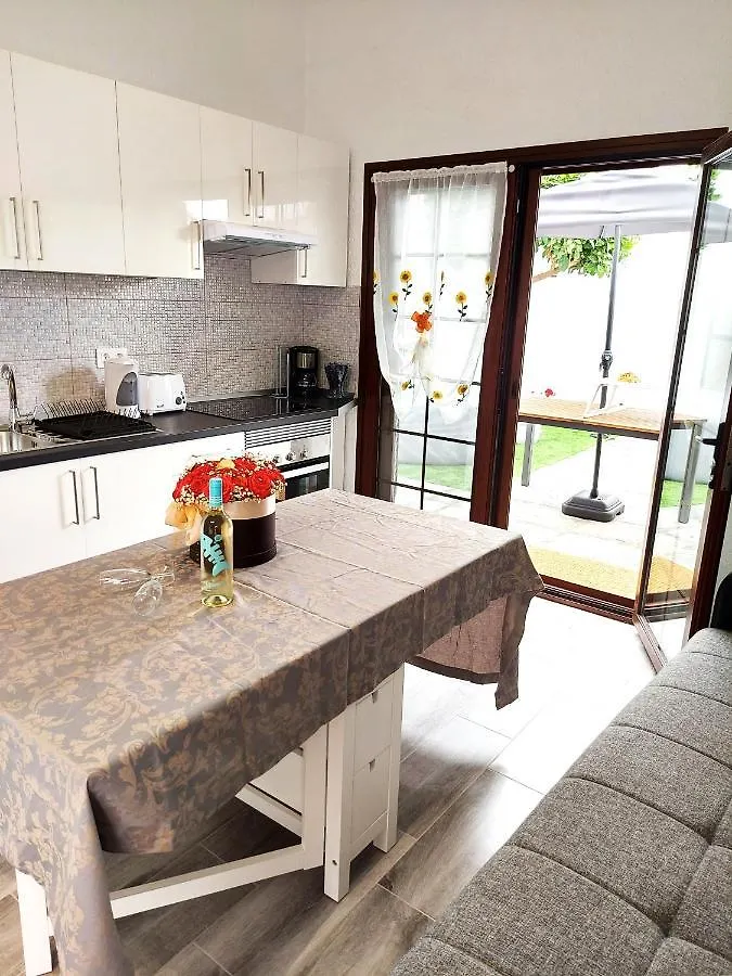 View Garden Apartment In Costa Adeje 阿德耶